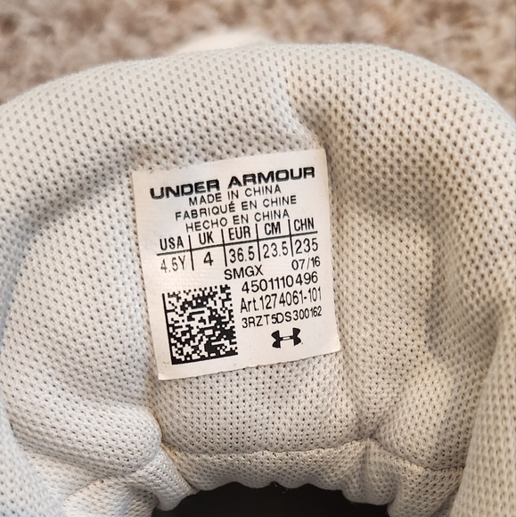 Under Armour Stephen Curry 3’s Basketball Sneakers - Picture 9 of 12